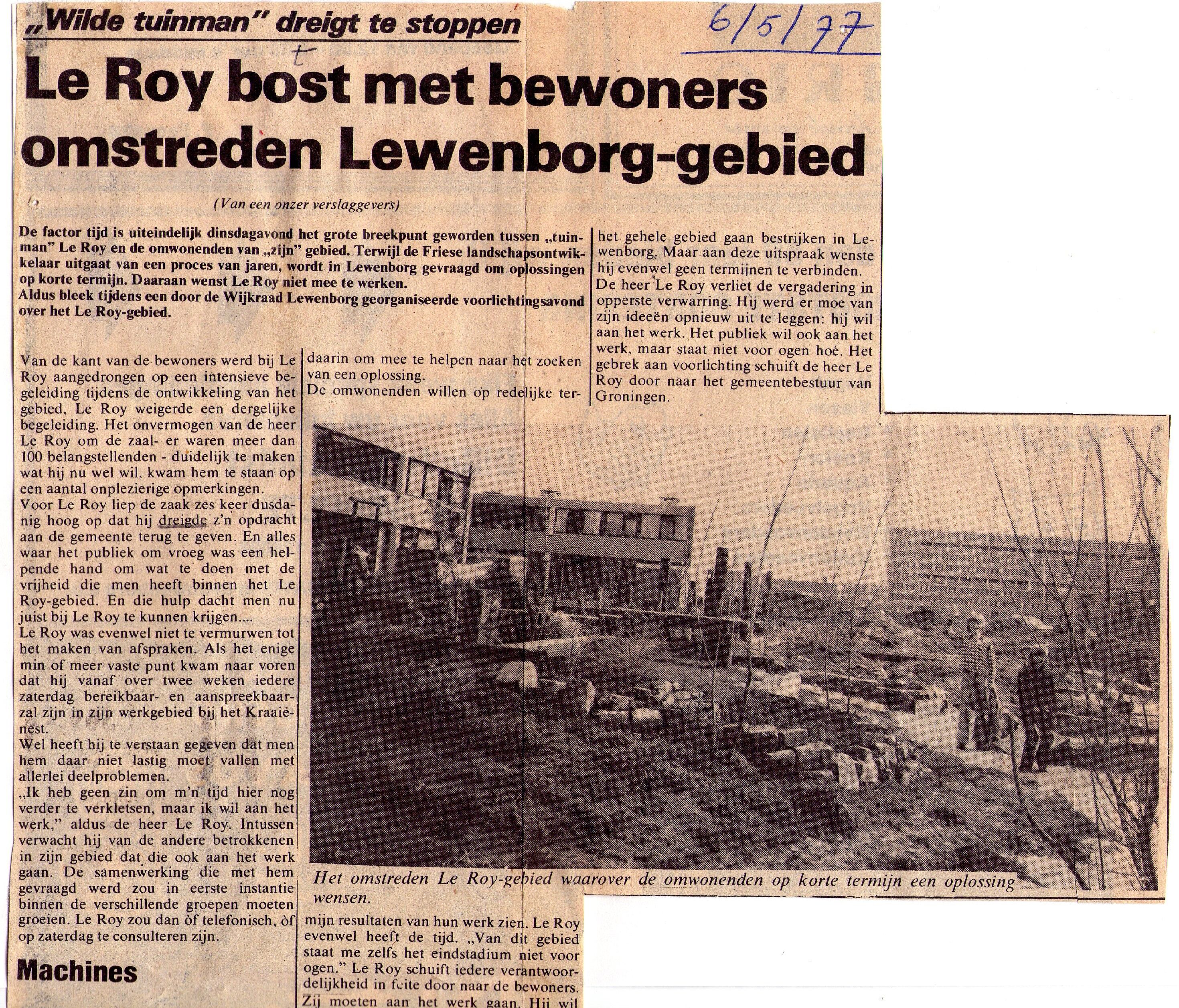 19770506_Le_Roy_botst_met_bewoners_omstreden_Lewenborg-gebied_001.jpg